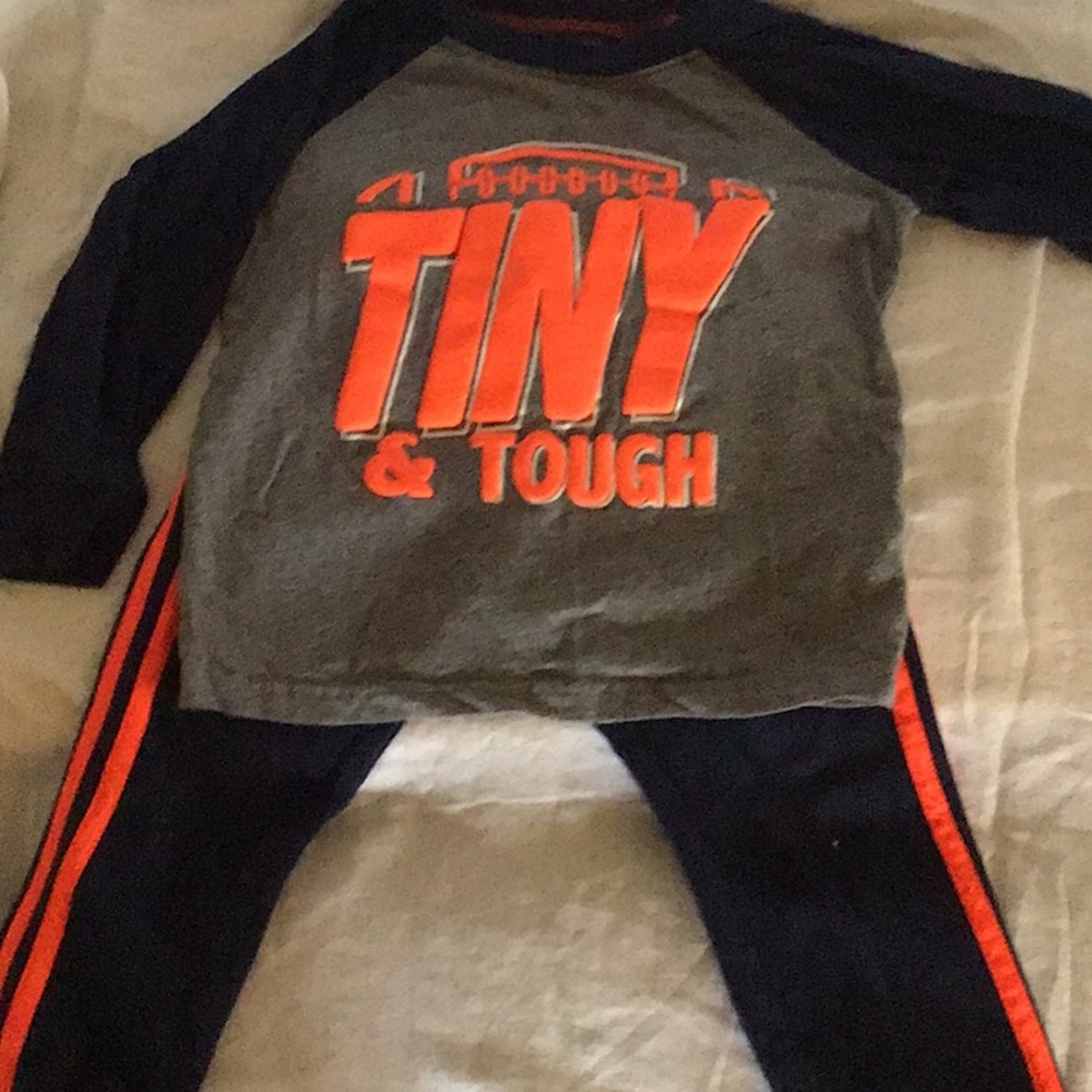 Carter’s pants and long sleeve tee.    #010